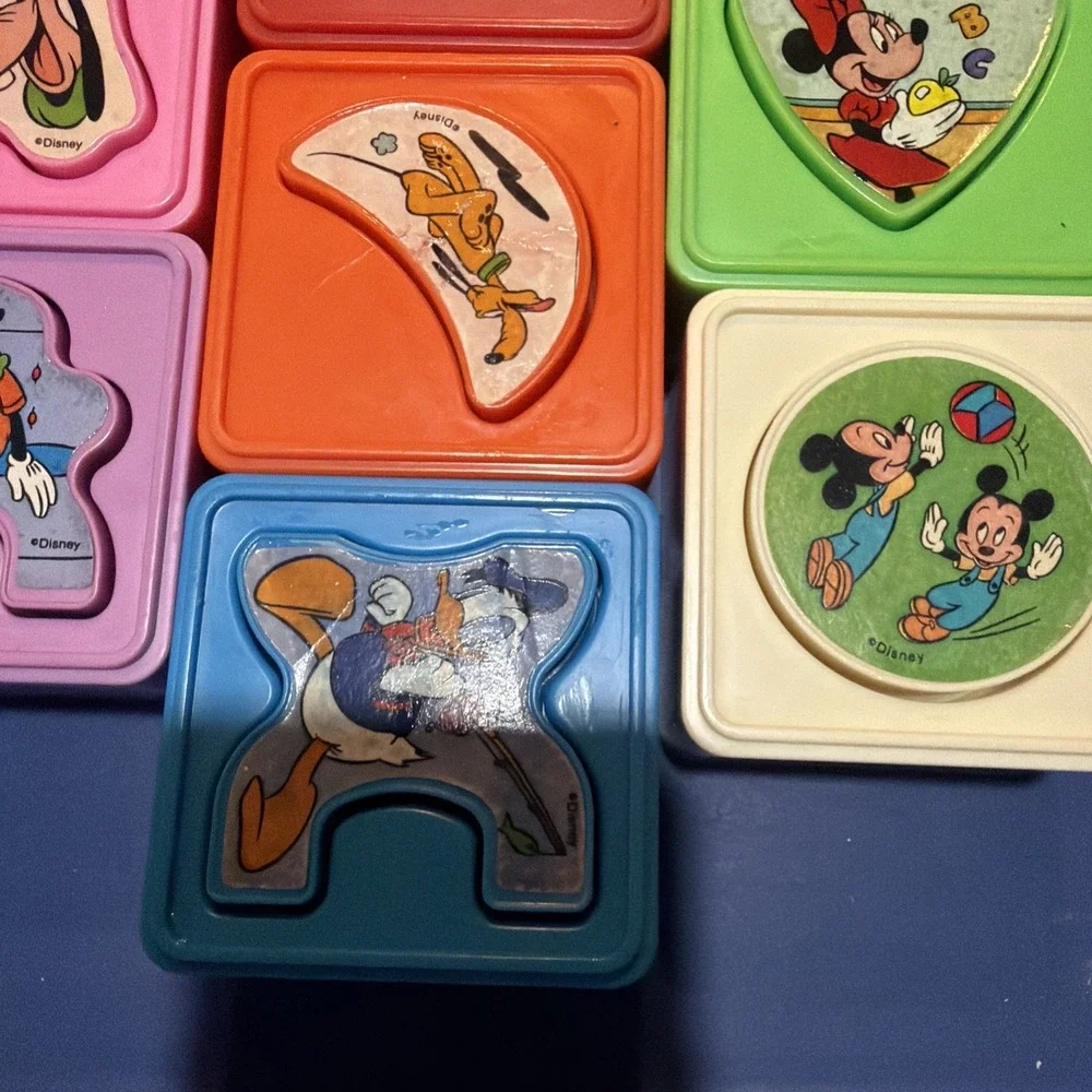 10 Vtg Playskool Walt Disney Mickey Mouse Match Up Matching Puzzle Cubes 1987‎